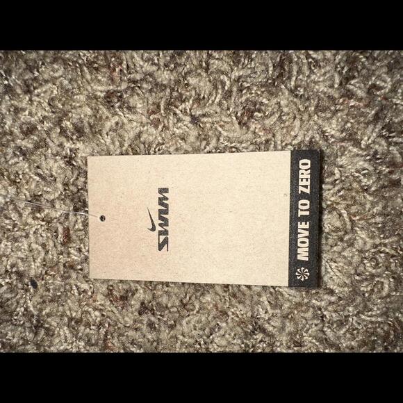 Nike Essential Women's Scoop Neck Midkini Swim Top  [COPY] - Picture 10 of 12